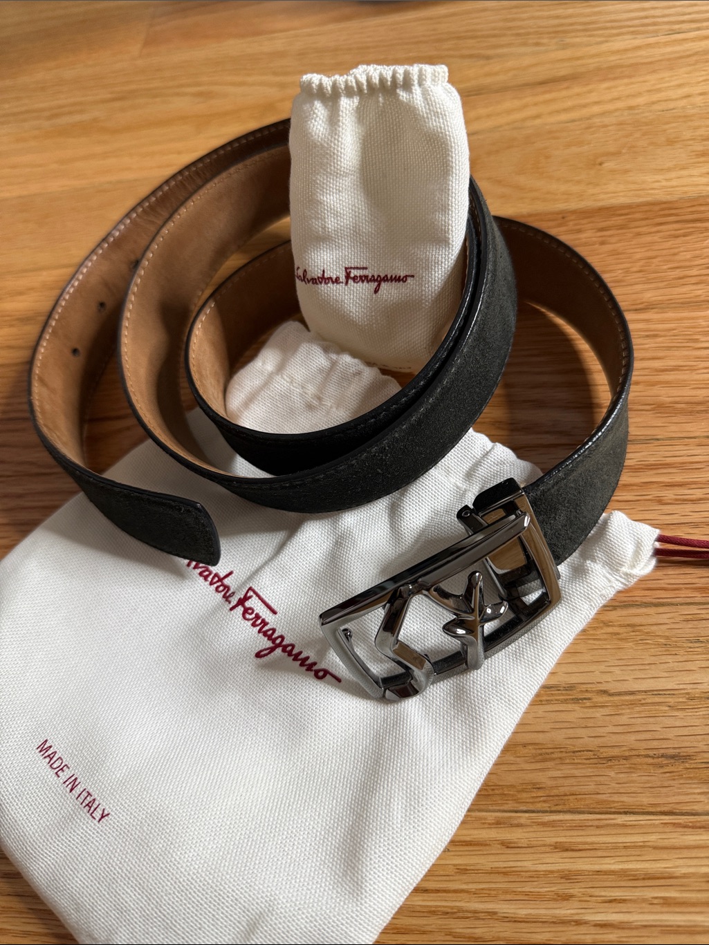 Salvatore Ferragamo Black Leather Men’s Belt With Signature Buckle